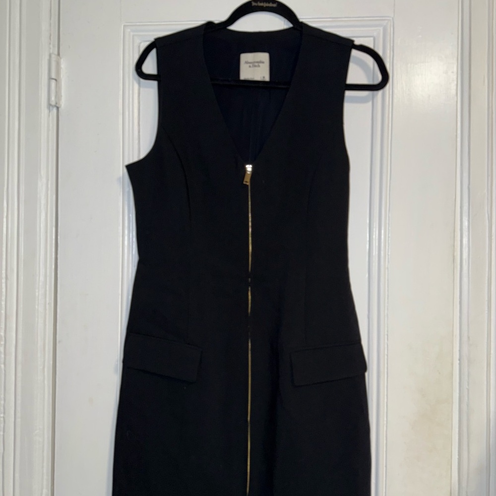 Abercrombie Black V-Neck Zip Dress